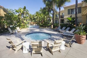 Features &amp; Community Amenities San Paulo Apartments