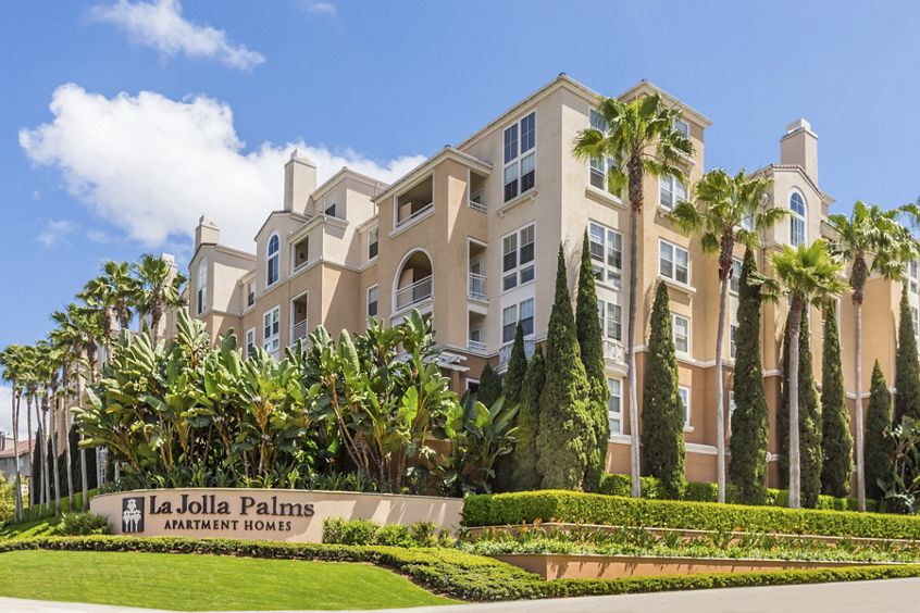 Apartment Photos & Videos La Jolla Palms