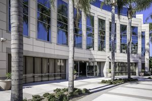 Spectrum Court Office Space In Irvine Ca